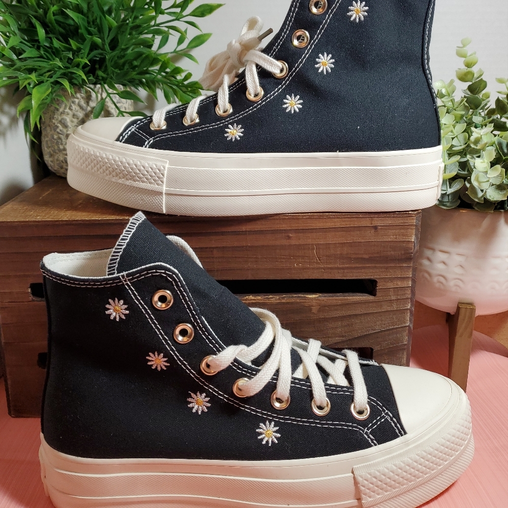 Converse CTAS Lift Hi Platform Festival Florals women's sz / A06115C - Picture 3 of 8